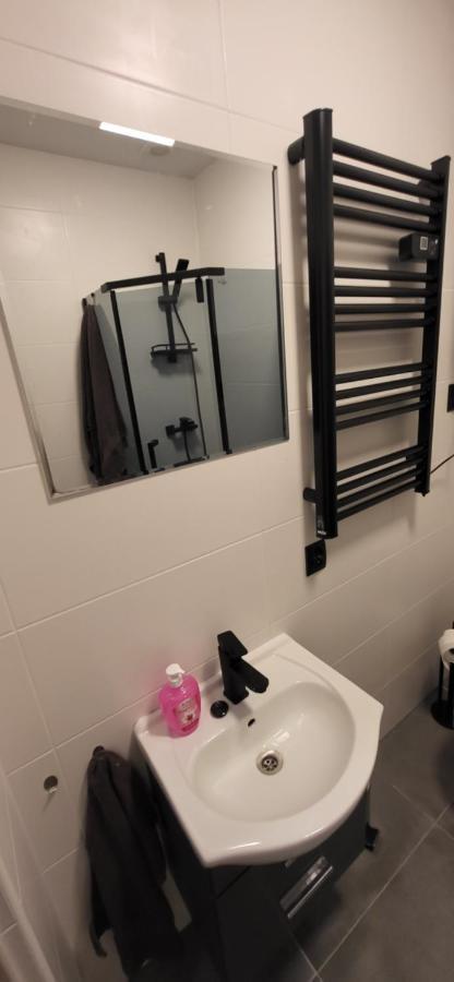 Appartement Apartament Pod Wieza à Piotrków Trybunalski Extérieur photo